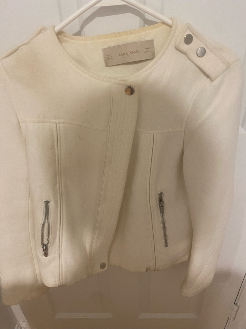 Zara Basic Cream Women’s Jacket - Minimalist Zip Detail